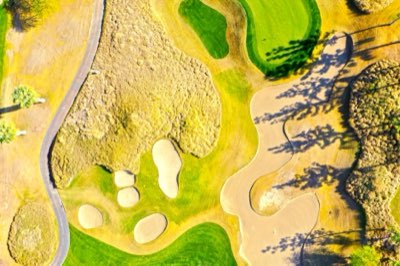 Western Golf: Mountain vs. Desert Luxury Experiences