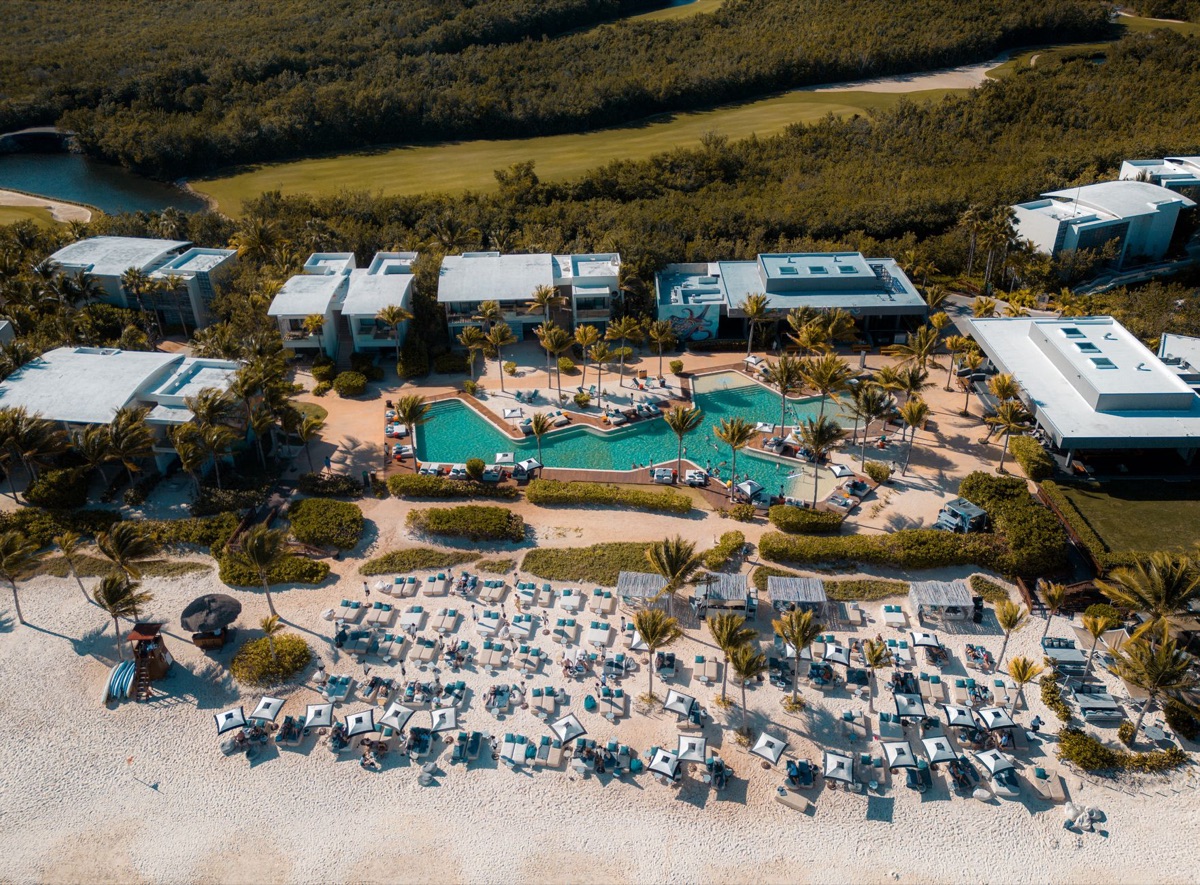 hotel de luxo com campo de golfe americano