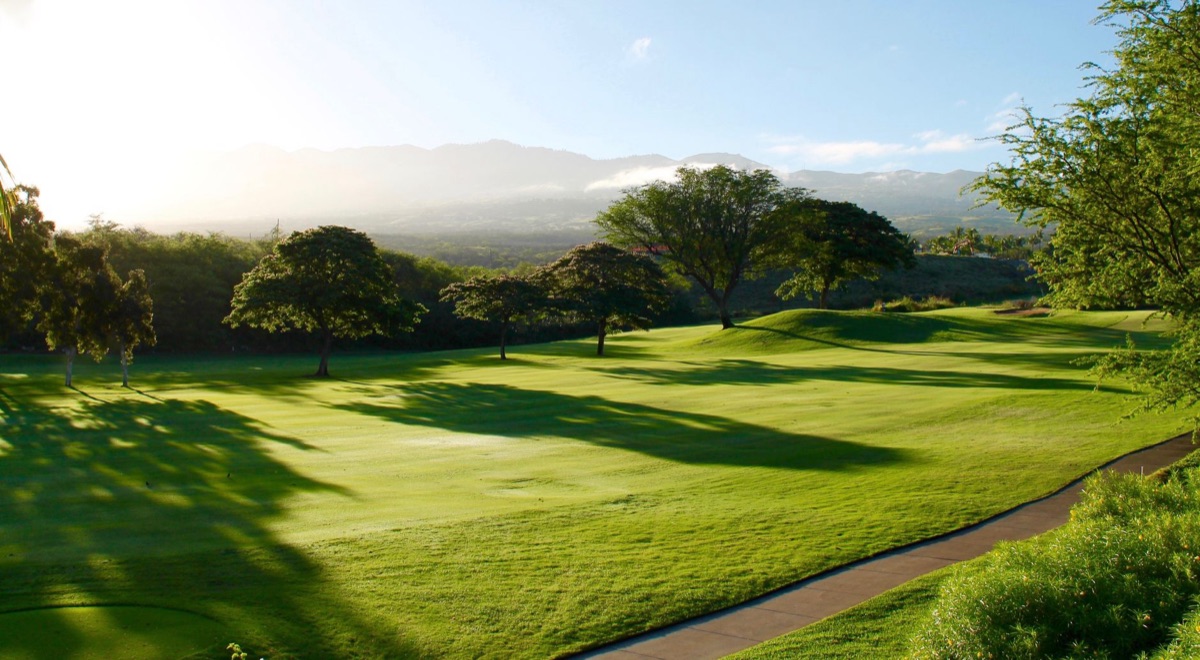 Campo da golf a stile resort moderno