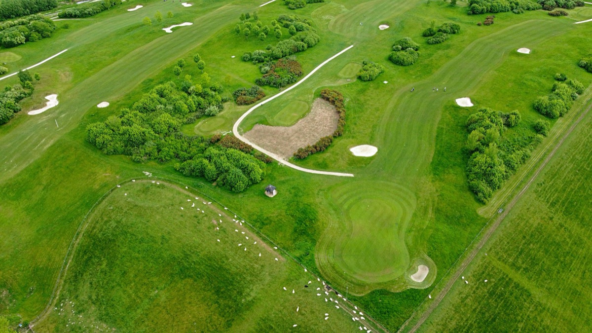 dépôt de l'écuelle d'un cours de golf historique