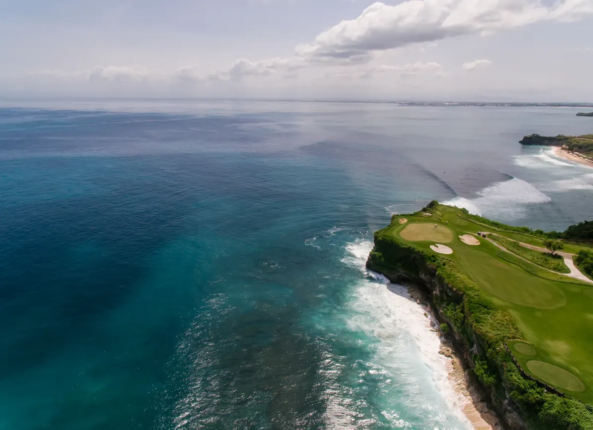 Golf Courses 40% in US: Continent Golf Trip Guide Tips