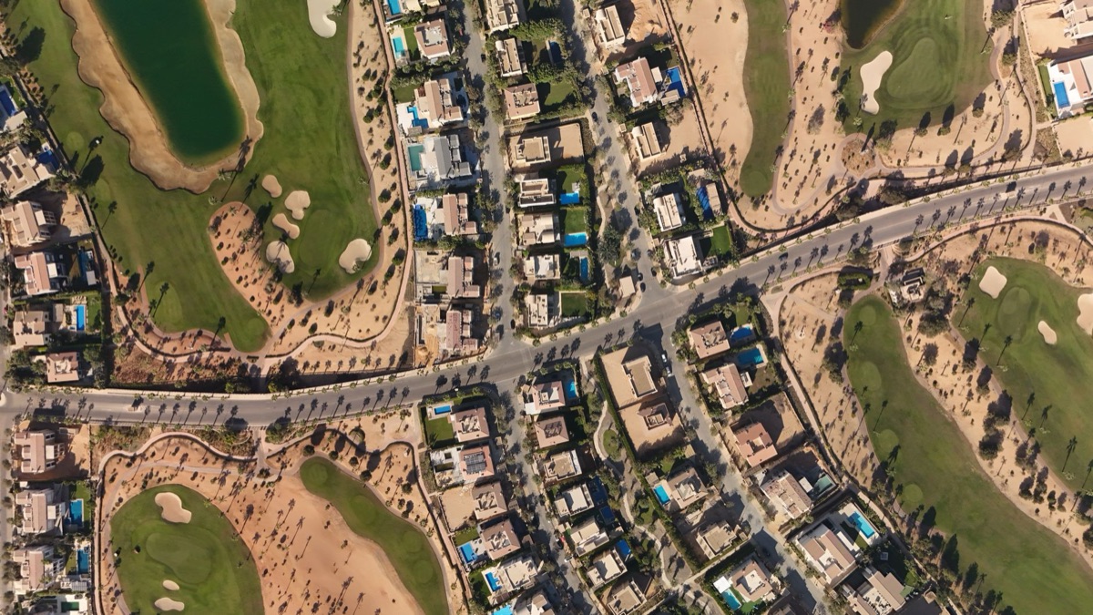 COURSE: GOLF COURSE VIEW
